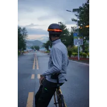 Kask Livall BH51M Neo Czarny 57-61cm BT/LED/SOS - B2B Netinet