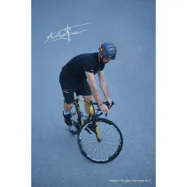 Kask miejski 57-61cm światła LED czujnik upadku SOS czarny