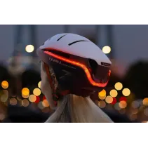 Kask Livall EVO21 52-55cm szosowy smart LED/SOS - B2B Netinet