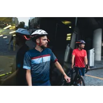 Kask Livall EVO21 52-55cm szosowy smart LED/SOS - B2B Netinet