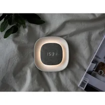 Wielofunkcyjny budzik z regulowanym światłem nocnym