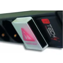 Listwa zasilająca 19" 1U, 8x Schuko/włoskie 45°, kabel 2m wtyk włoski Typ L, włącznik