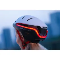 Kask szosowy 54-58cm światła LED czujnik upadku SOS miętowy