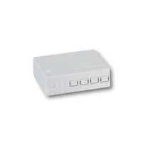 Gniazdo klienckie FTTH wew. 4 adaptery, naścienne/szyna DIN